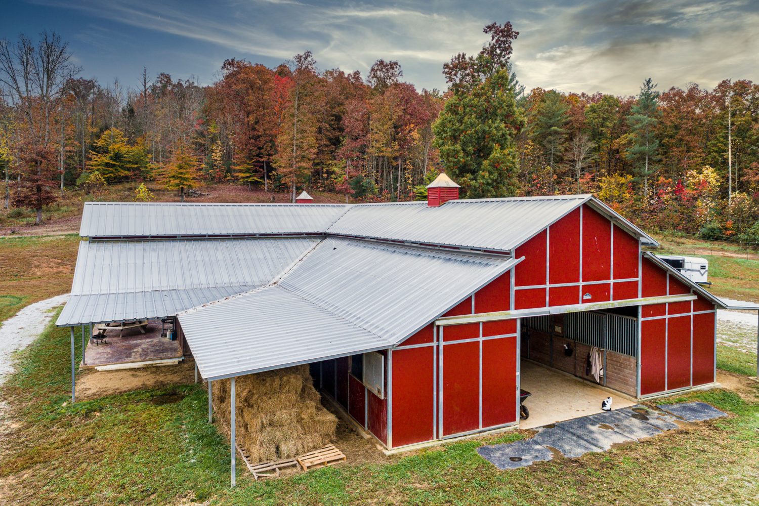 Barn-Fall-19